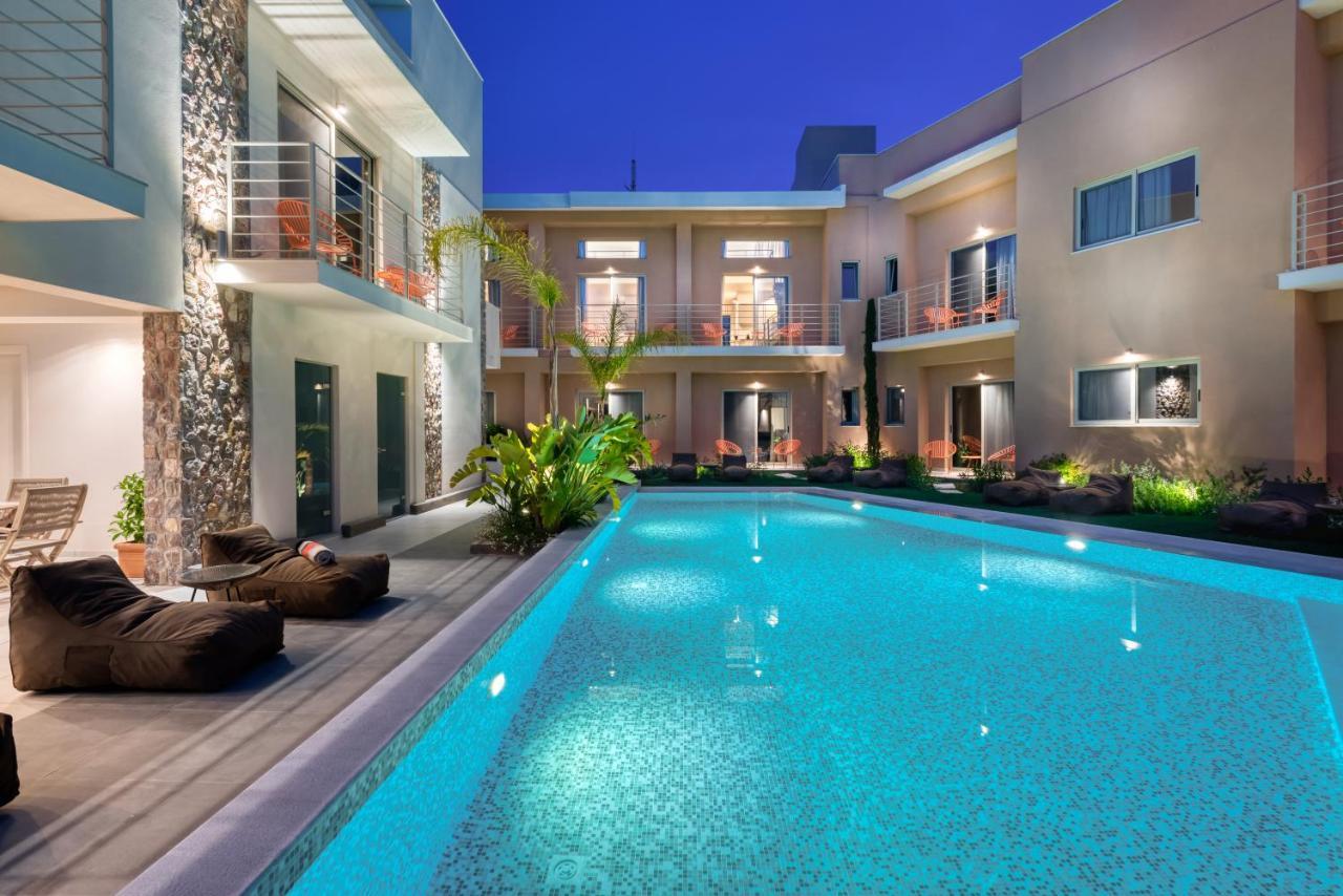 Saronis Suites Saronida 外观 照片
