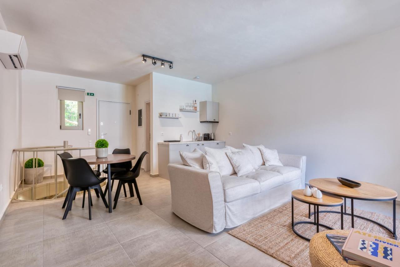 Saronis Suites Saronida 外观 照片