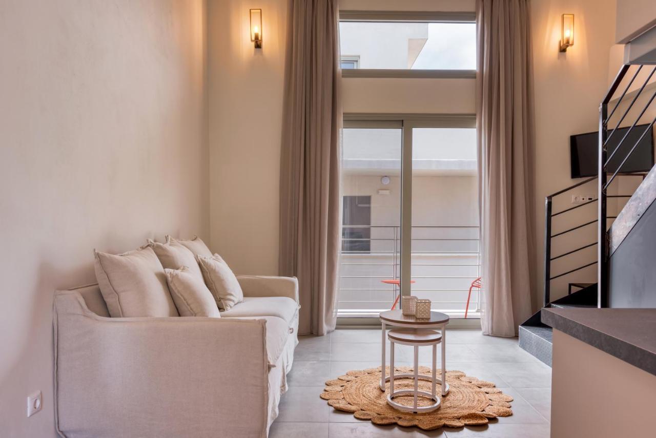 Saronis Suites Saronida 外观 照片