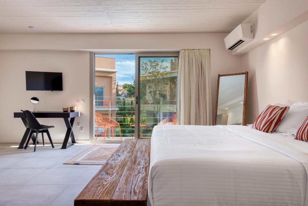 Saronis Suites Saronida 外观 照片